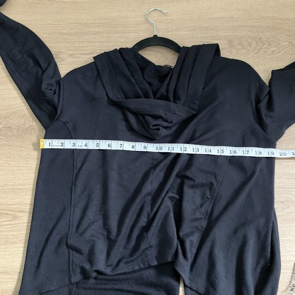 Athleta nirvana wrap black size XS - Picture 10 of 11